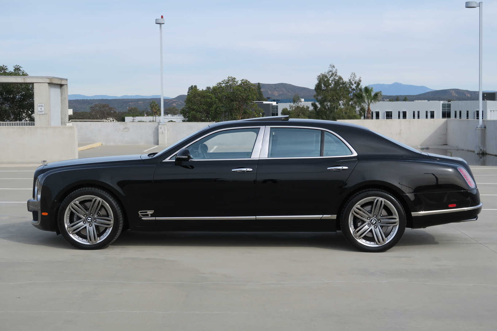 2013 Bentley Mulsanne Base's photo