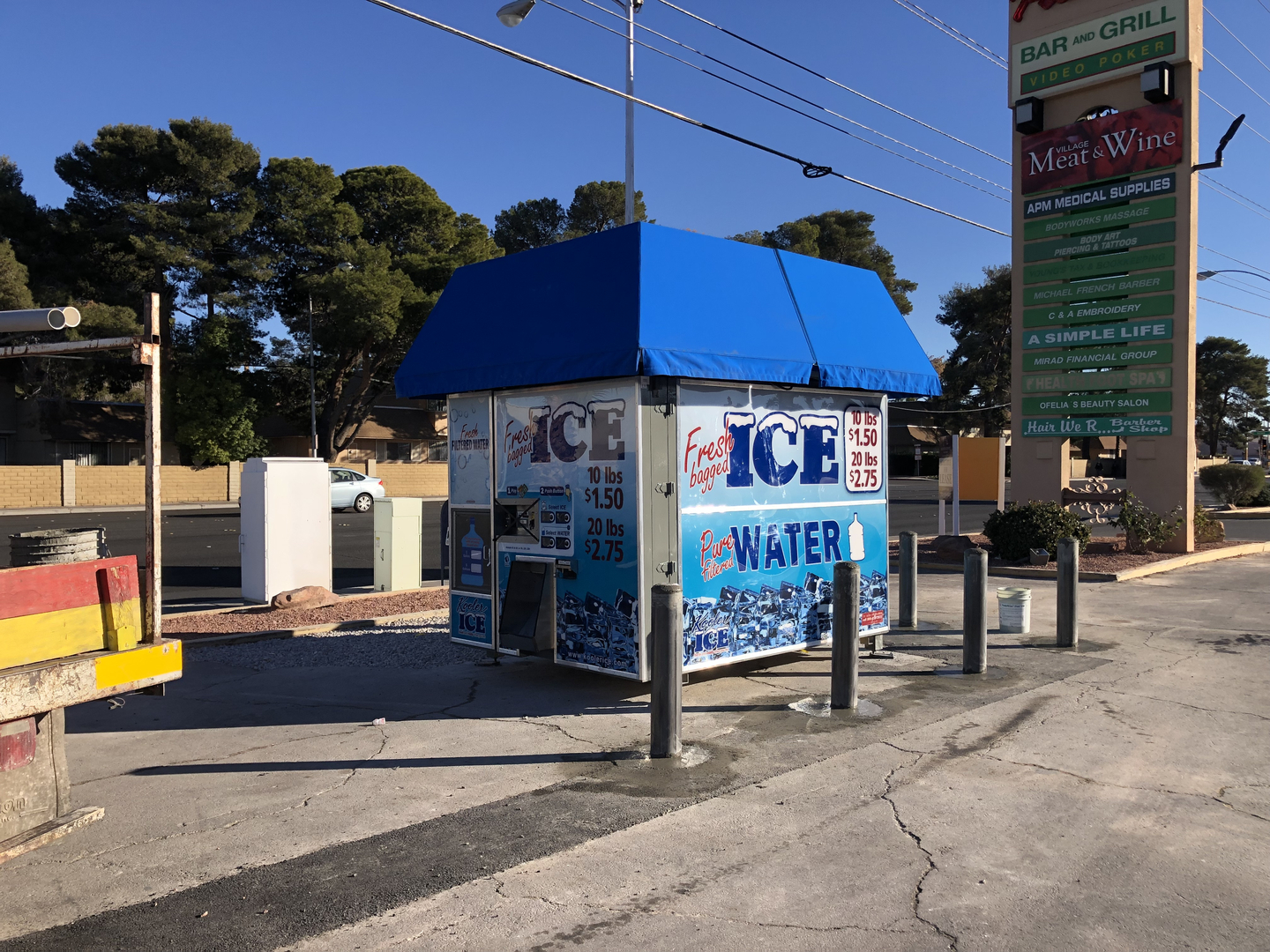 Hydration Pro Ice and Water Dispensing Machine - Kooler Ice Vending Machines  - Ice Vending Machine Business Opportunity!