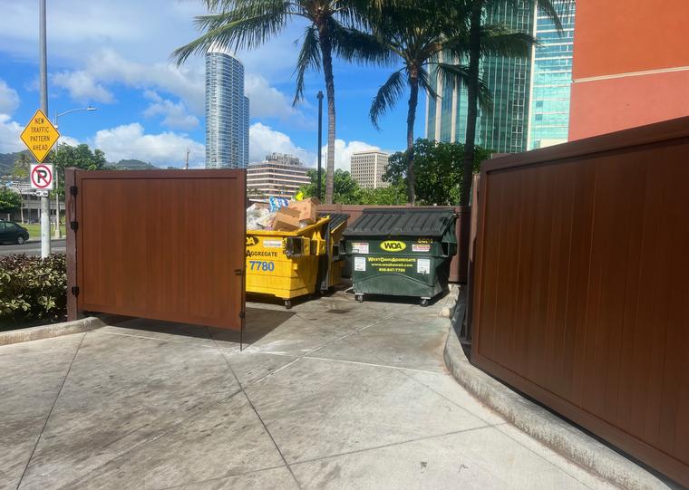 Island Style Gates, Aluminum Gates, Aluminum gates Hawaii, custom aluminum gates , Privacy Gates Oahu, Modern Aluminum Gates