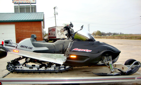 2002 Arctic Cat Mt Cat 600 Snowmobile