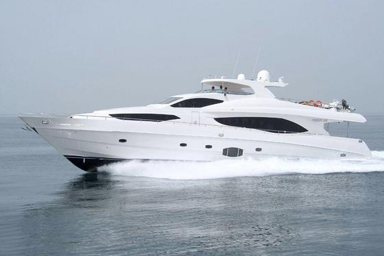 yacht rental Dubai