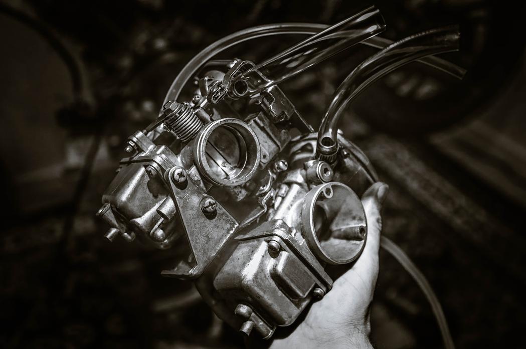 carburator custom motorcycle work black and white
