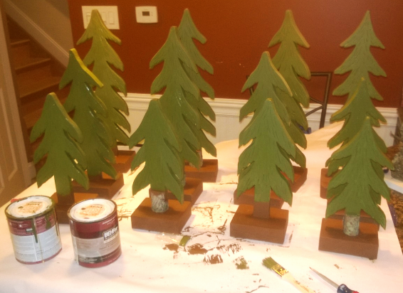 How to make DIY Wood Christmas Tree decorations. www.DIYeasycrafts.com