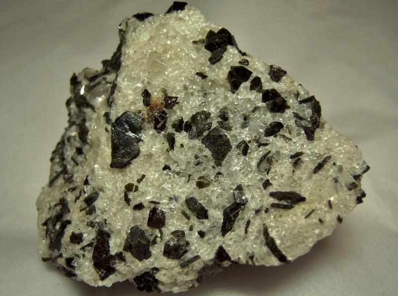 PYROCHLORE, MAGNETITE, Aegirine-Augite, fluorescent Calcite, Oka complex, Oka, Deux-Montagnes RCM, Laurentides, Québec, Canada, ex Adrian Labuz, 1965