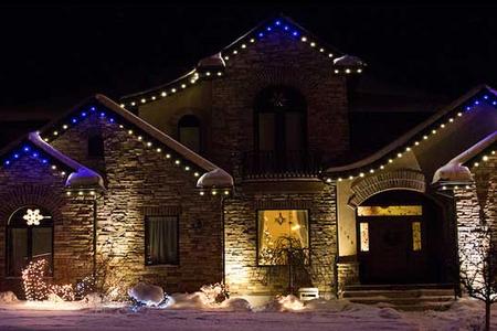Christmas Lights Installation in Franklin MI