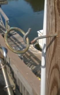 Easy DIY Ring on a String Hook it game. Great backyard game for all ages. www.DIYeasycrafts.com