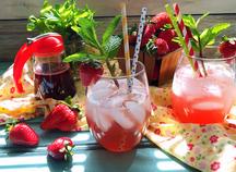 https://www.carolinacountry.com/carolina-kitchen/beverages/strawberry-vanilla-simple-syrup