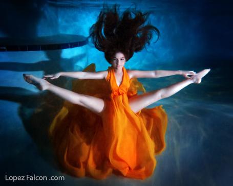 Underwater Quinces Photography Quinceanera sweet 15 anos Underwater miami