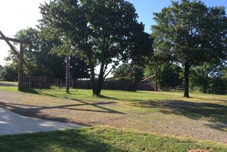 RV Park in Kingston, OK near Lake Texoma