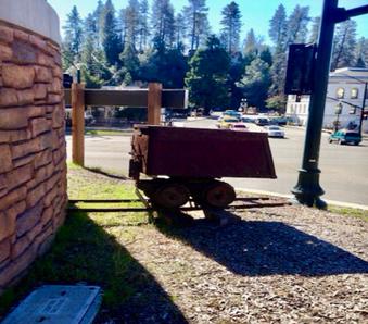 Ore Cart Garden Project by Kathi Lishman and Cary Friar. Community Pride Volunteers. Placerville, California. Photo by Josette Johnson