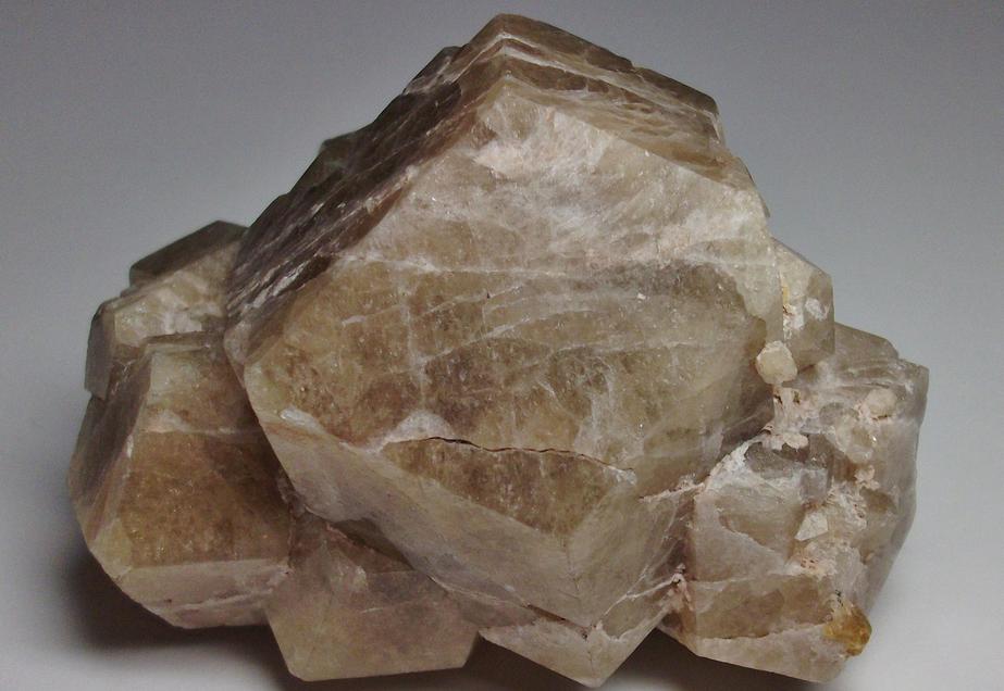 Garnet Grossular, Vesuvianite crystal, Sierra de Cruces, Mun. de Sierra Mojada, Coahuila, Mexico