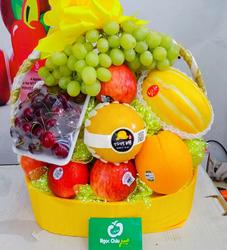 ​​​Giỏ hoa quả nhập khẩu tại Vĩnh Yên