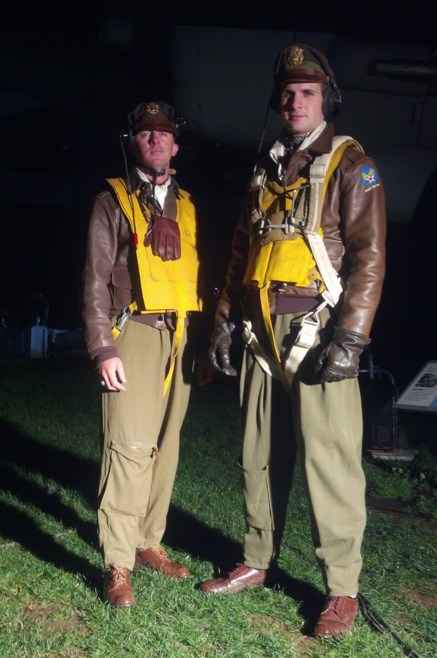 WW2 officer in the USAAF pilot and co-pilot in full flight gear