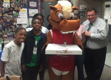 Manny Bucks Pizza Party