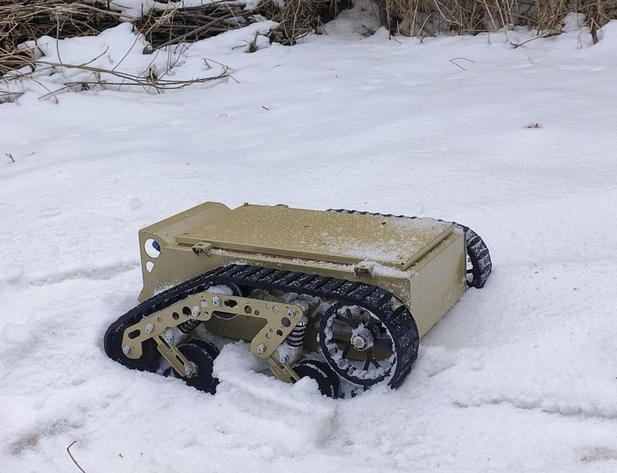 Light duty mini tracked UGV robot chassis with RC control