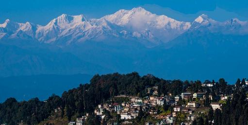 Darjeeling Tourism Packages Tea Gardens Kunchenjunga Mirik