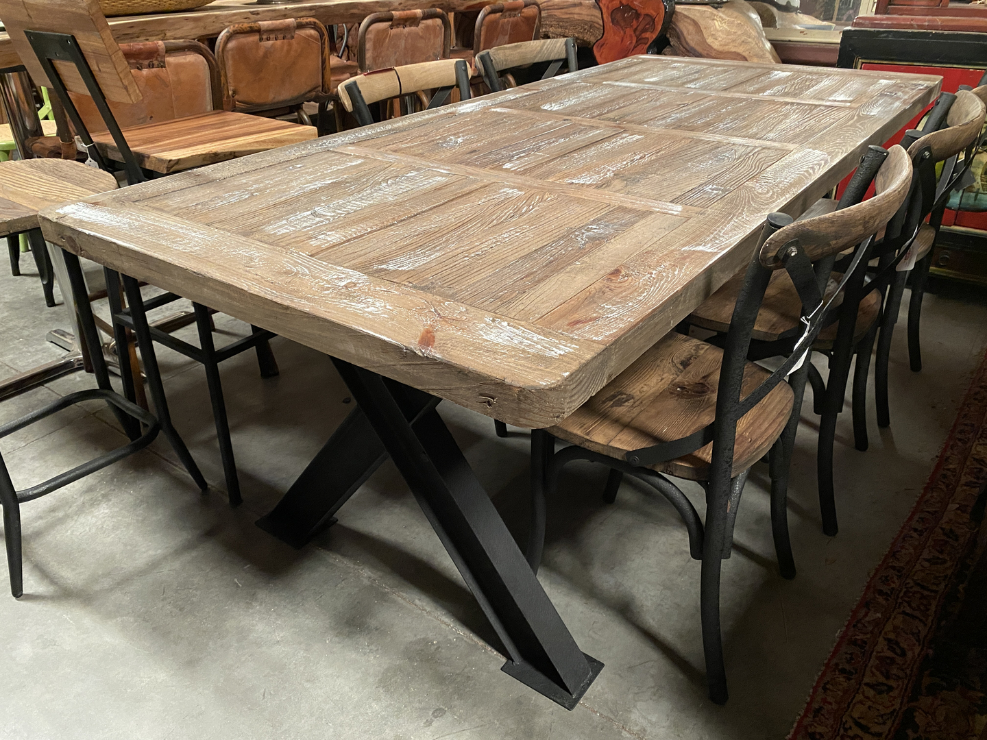 Coastal and Farmhouse Style Dining Tables - Decor Direct Wholesale Warehouse