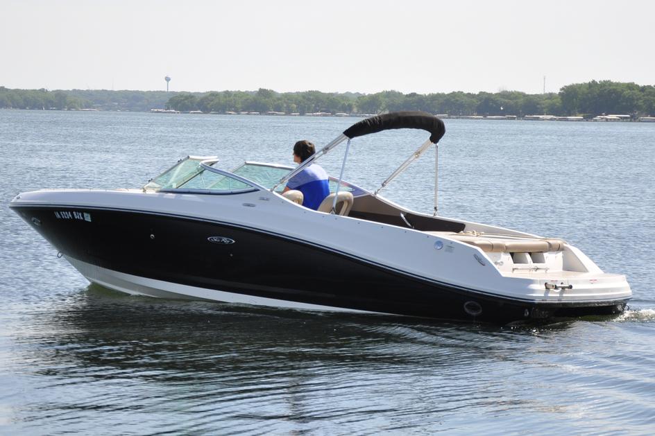 Boat Okoboji Rentals-Boats