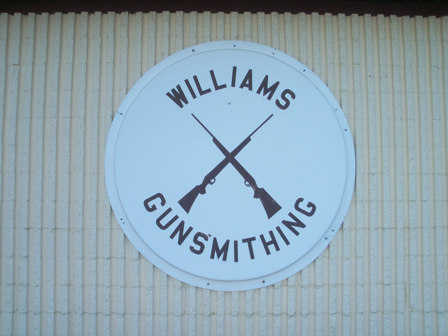 Dick Williams Gun Shop Inc