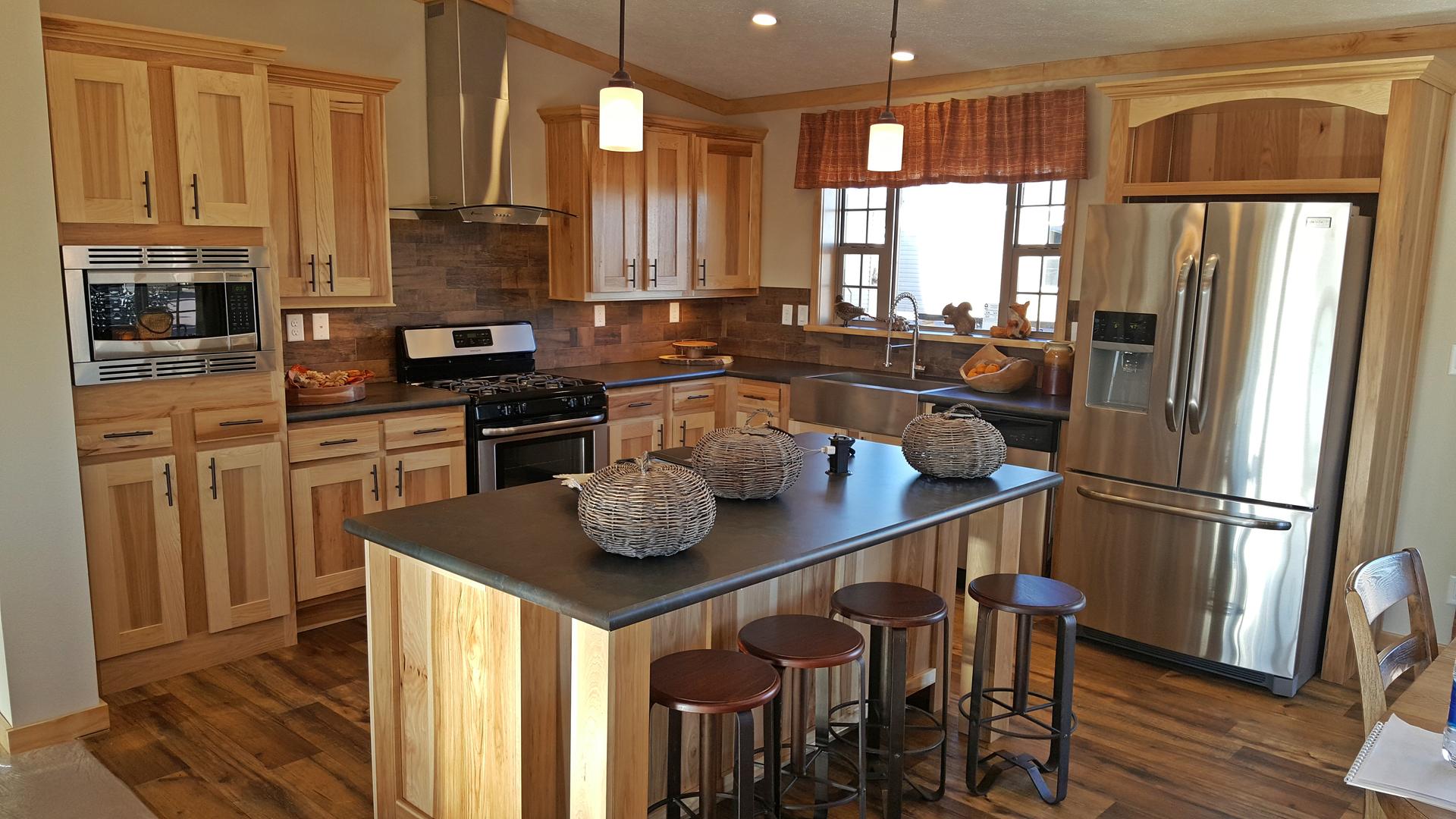 Cabinets Trim And Counter Tops