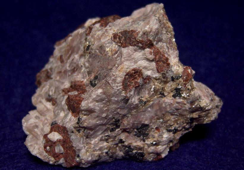 fluorescing SPHALERITE, WILLEMITE, FRANKLINITE-MAGNETITE, TEPHROITE - Sterling Mine, Sterling Hill, Ogdensburg, Franklin Mining District, Sussex County, New Jersey, USA - type locality - for sale
