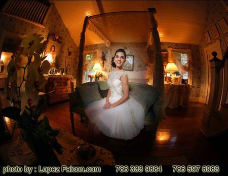 QUINCEANERA IN WALTON HOUSE QUINCE PHOTOGRAPHY MIAMI