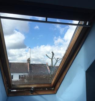 VELUX renovation service paint / oil / stain. ROTO and VELUX ROOF WINDOW SPECIALIST INSTALLERS, REPAIRS, RENOVATING, RE-GLAZING, REPLACEMENTS AND INSTALLING. COVERING; LONDON, ESSEX, MIDDLESEX, HERTFORDSHIRE, BEDFORDSHIRE AND BEYOND