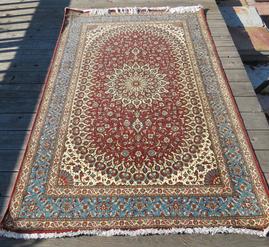 Heriz rug