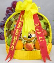 Mua giỏ hoa quả tặng 8/3