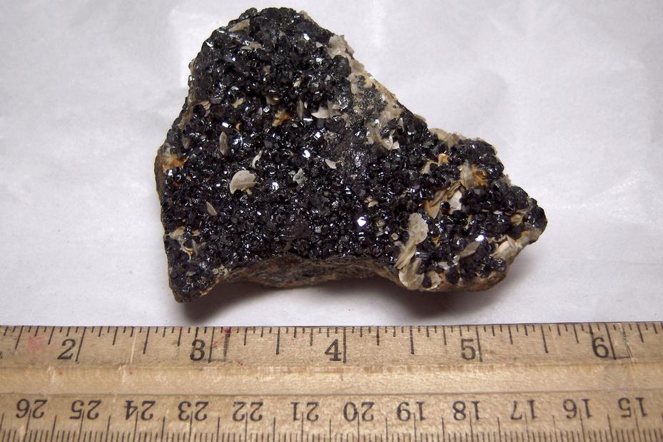 SPHALERITE MARMATITE, SIDERITE - classic locality - Eagle Mine (New Jersey Zinc Eagle Mine; Gilman Mine; Wilkesbarre shaft; Newhouse tunnel; Little Chief Mine; Iron Mask Mine; Belden Mine; Black Iron Mine), Gilman, Gilman District (Battle Mountain District; Red Cliff District), Eagle County, Colorado, USA - for sale