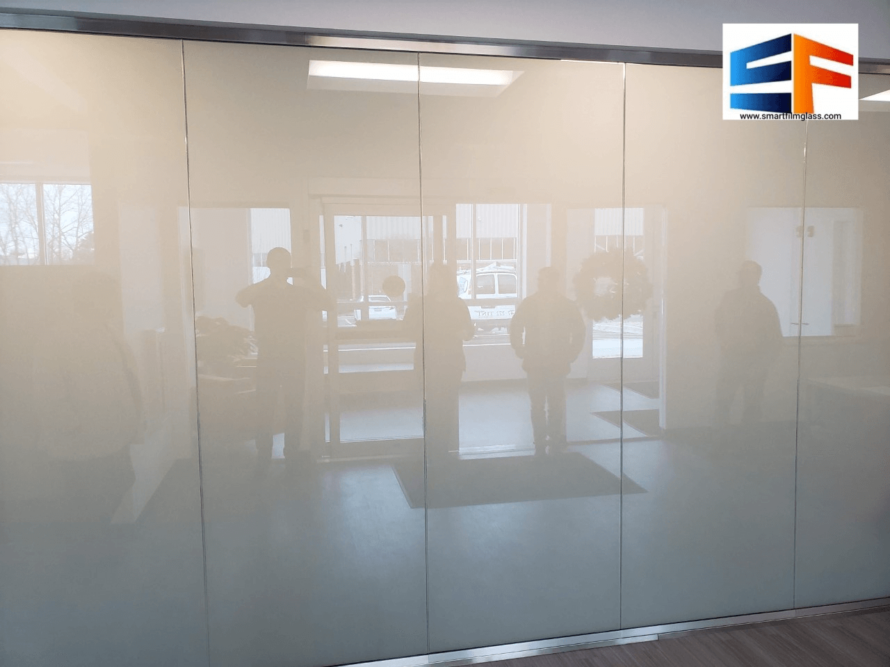 Smart Film Glass photo 3