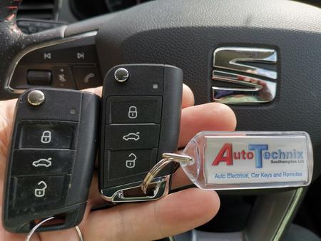 Seat MQB remote flip key