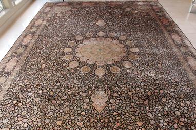 palatial silk rug