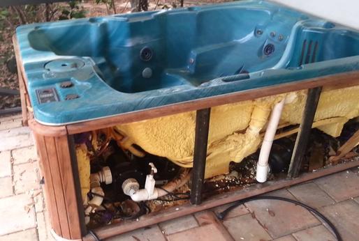 hot tub removal Phoenix