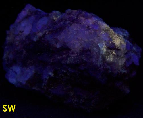 fluorescent FLUORITE, Weldon Hill, Ellsworth District, Harquahala Mts, Maricopa County, Arizona, USA, ex "Butterfly" George Belzner