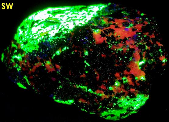 fluorescing WILLEMITE, HARDYSTONITE, CALCITE, FRANKLINITE - Franklin Mine, Franklin, Franklin Mining District, Sussex County, New Jersey, USA – Franklinite and Hardystonite type locality