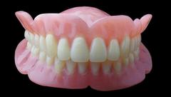 Complete Denture Michel Puertas Denturologiste Brossard-Laprairie