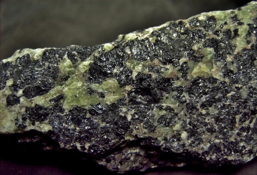 fluorescent WILLEMITE, CALCITE with FRANKLINITE - Franklin Mine, Franklin, Franklin Mining District, Sussex County, New Jersey, USA - for sale