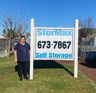 Maria, Manager, at StorMax Self Storage in Madera