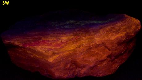 fluorescent TREMOLITE and CLINO-SUENOITE / ANTHOPHYLLITE - Balmat, Balmat–Edwards Zinc District, St. Lawrence County, New York, USA