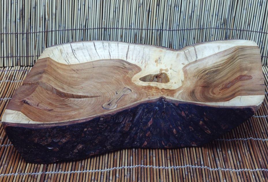 galaxistudio-functional-sculpture-yamazakura-mountain-cherry-wood-1-of-a-kind-platter