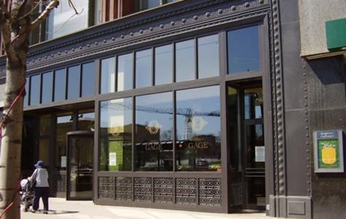 STORE WINDOW CLEANING SERVICES