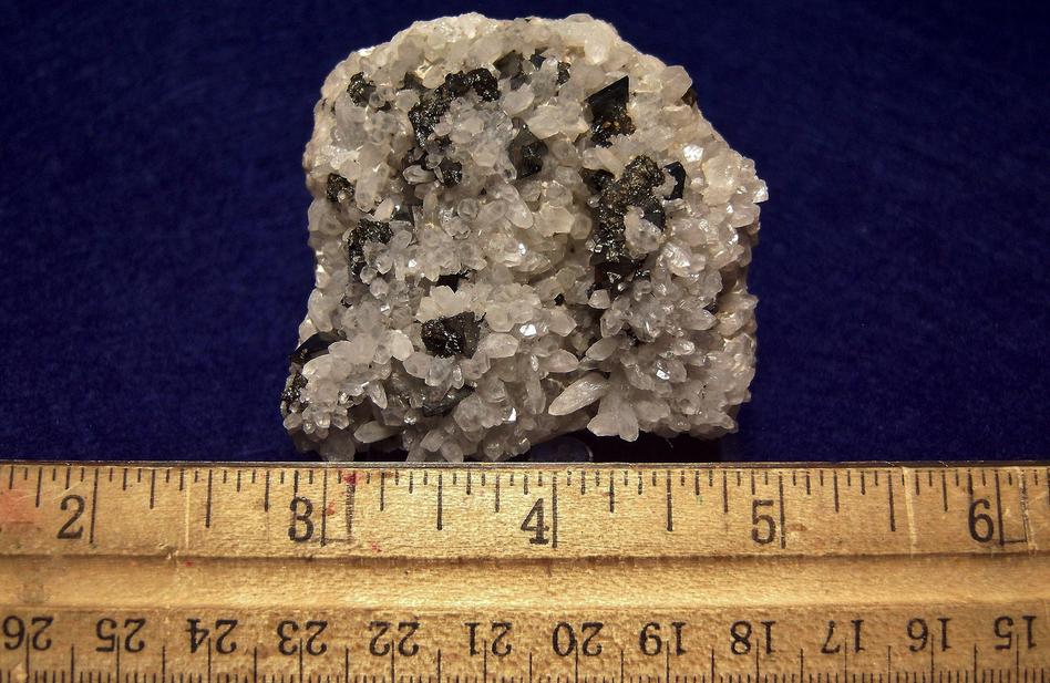 TETRAHEDRITE and QUARTZ - Cavnic (Kapnic; Kapnik), Maramureș Co., Romania
