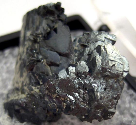 Hematite crystals, Bouse, Plomosa District, Plomosa Mts, La Paz County, Arizona, USA