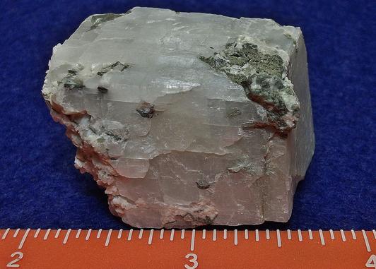 fluorescing CALCITE with LAUMONTITE - Churchville Quarry (Davis Quarry Company Inc.), Churchville, Hardford County, Maryland, USA