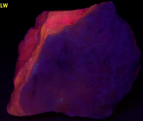 fluorescent TREMOLITE and CLINO-SUENOITE / ANTHOPHYLLITE - Balmat, Balmat–Edwards Zinc District, St. Lawrence County, New York, USA