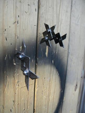 DIY Ninja throwing stars. Easy DIY project. www.DIYeasycrafts.com