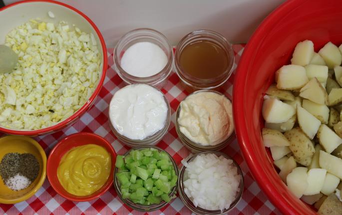 Light and EAsy Stove top Marinara Recipe, Noreen's Kitchen
