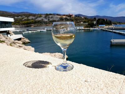 Apartments Komadina, Miitan Marina