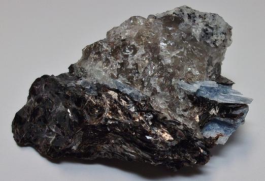 KYANITE, MUSCOVITE, QUARTZ, Morton Homestead, Prospect Park, Ridley Township, Delaware County, Pennsylvania, USA
